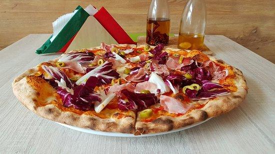 19 Pizza
